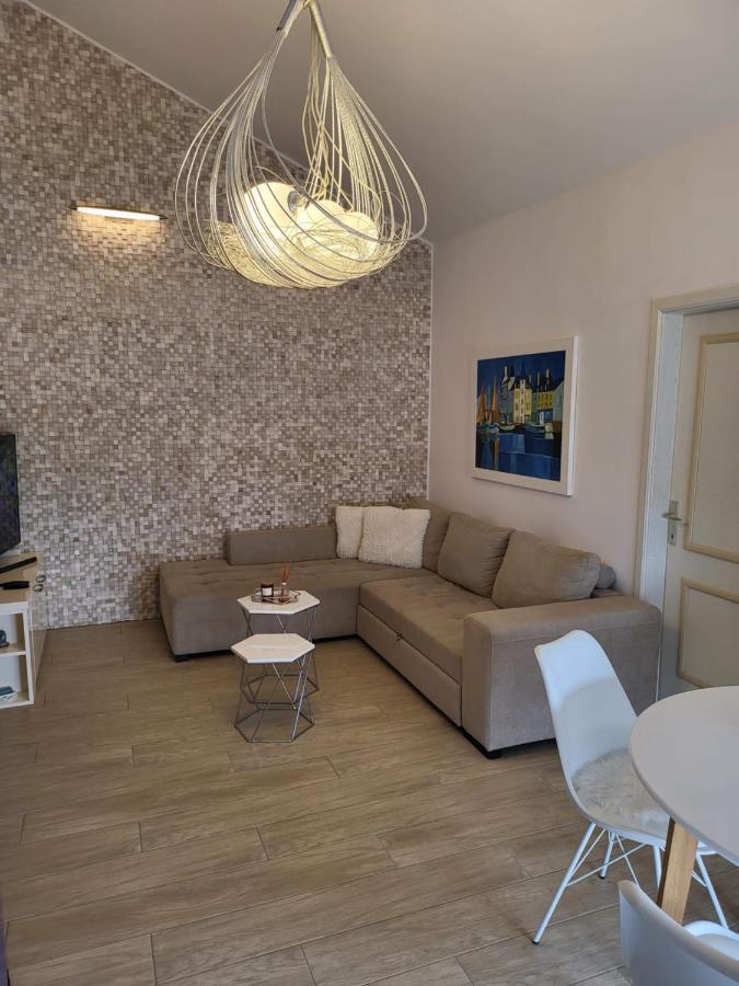 Sea View Novalja Apartment Exterior photo